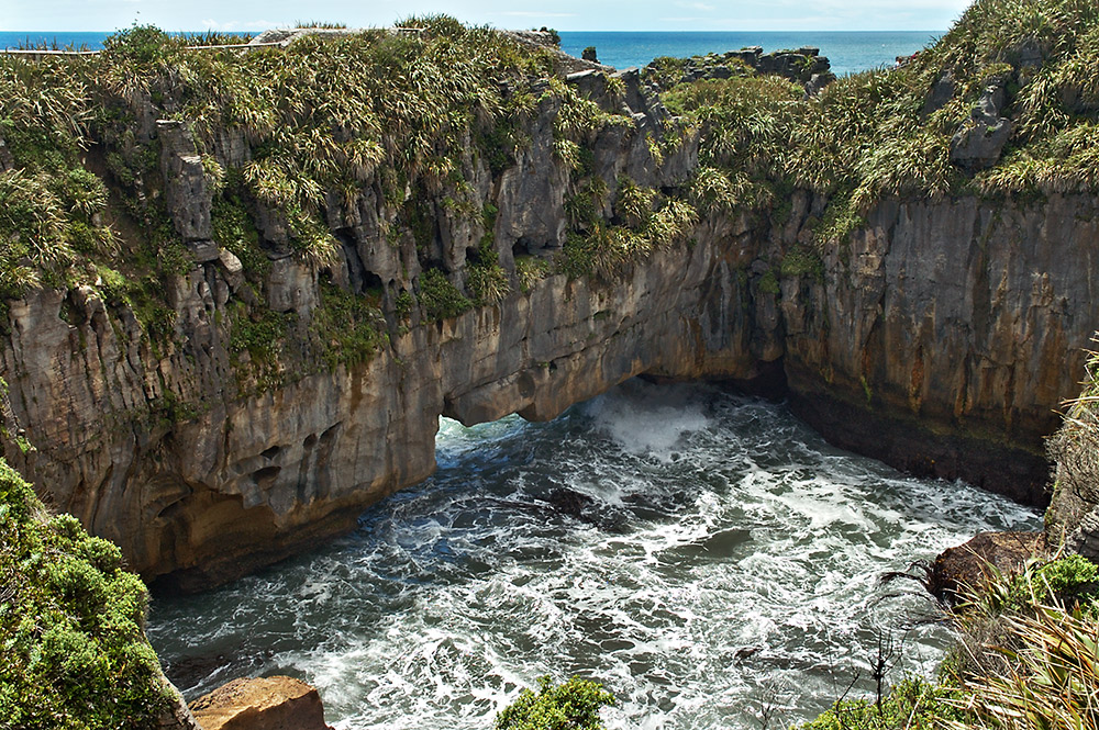 Der Pool der Riesenkinder