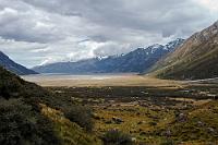 Tasman Valley  Auf dem Rückweg vom Terminal Lake hatte es sich wieder etwas eingetrübt. Die Aussicht war dennoch berauschend... : mount cook,tasman valley, liebig range