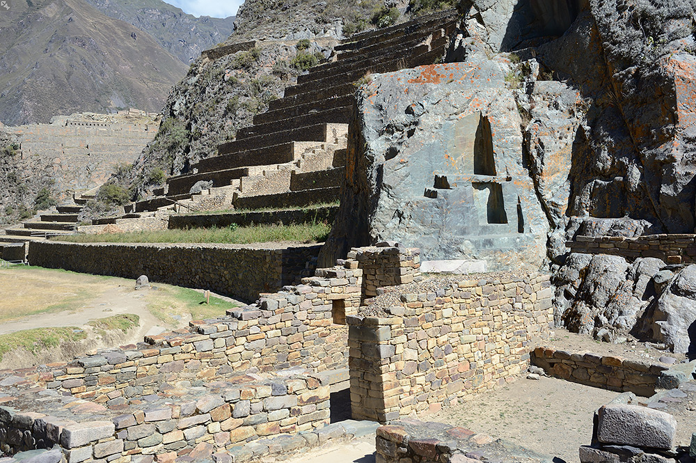 Aus der Wand geschält