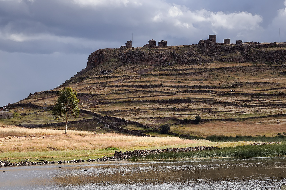 Chullpas de Sillustani