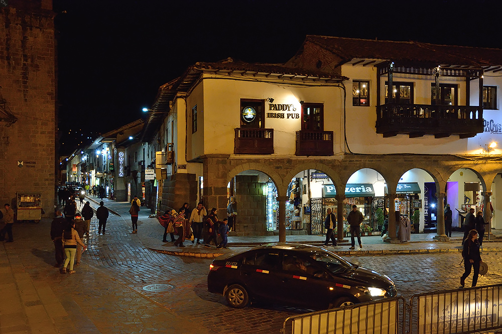 Hotel gleich um die Ecke