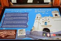 Eine von 33  Unter den vielen Barockkirchen Ayacuchos sticht die ehemalige Klosterkirche der 'unbeschuhten Karmeliterinnen' durch ihre weißgekalkte, klassizistische Fassade hervor. 1713 erbaut, weist sie nur ein einziges Kirchenschiff auf, welches von vier Wandaltären geschmückt wird. Außerdem soll sie die höchste Holzkanzel aller Kirchen in Peru besitzen, an den Seiten geschmückt mit den geschnitzten Abbildern der vier Evangelisten und mit der Figur des heiligen Augustinos im Kanzeldach.